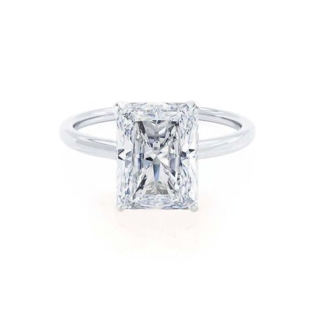 The Enduring Appeal of Lily Arkwright Lab Diamond Solitaire Designs